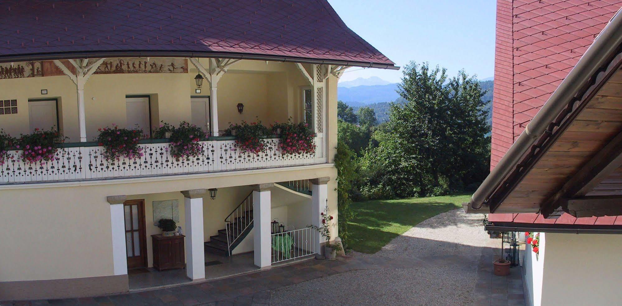 Landhaus Strussnighof Portschach am Worthersee Bagian luar foto